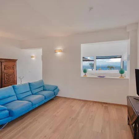 Panoramic Penthouse *